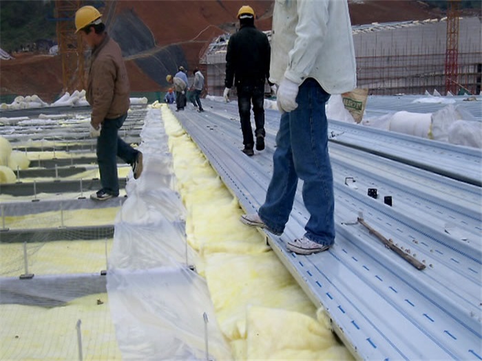 深圳安吉县体育馆网架